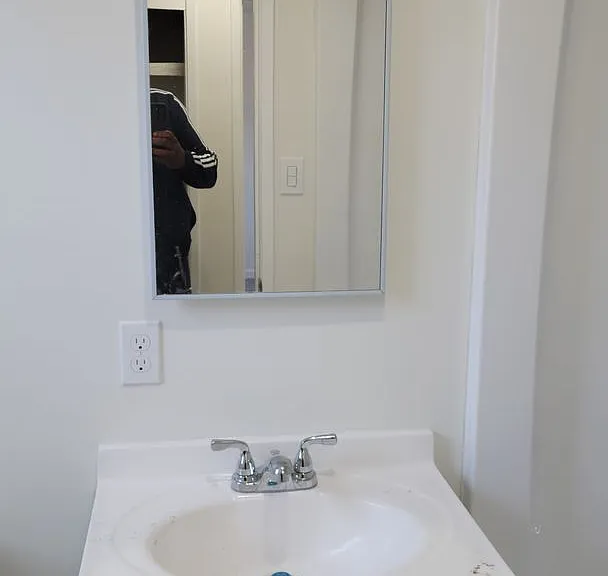 3487 Paxton Ave — Photo 3