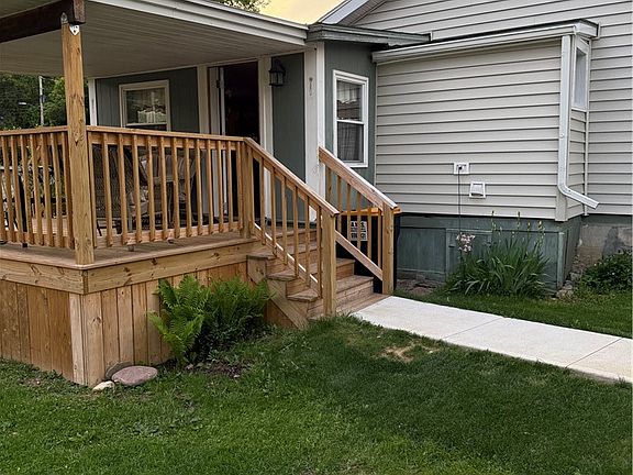 3rd image of 21 Spruce St