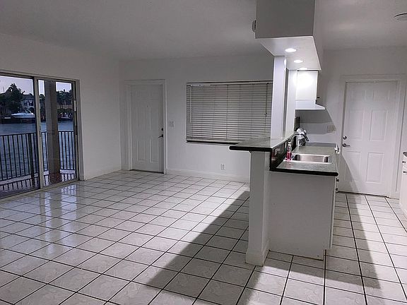 3rd image of 2200 S Ocean Dr APT N216