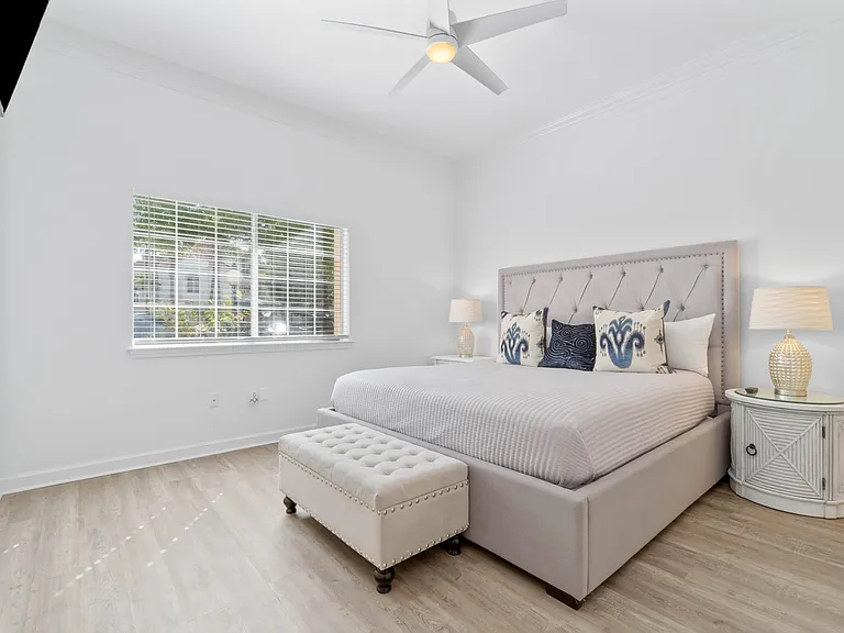 5280 Tivoli Dr — Photo 27