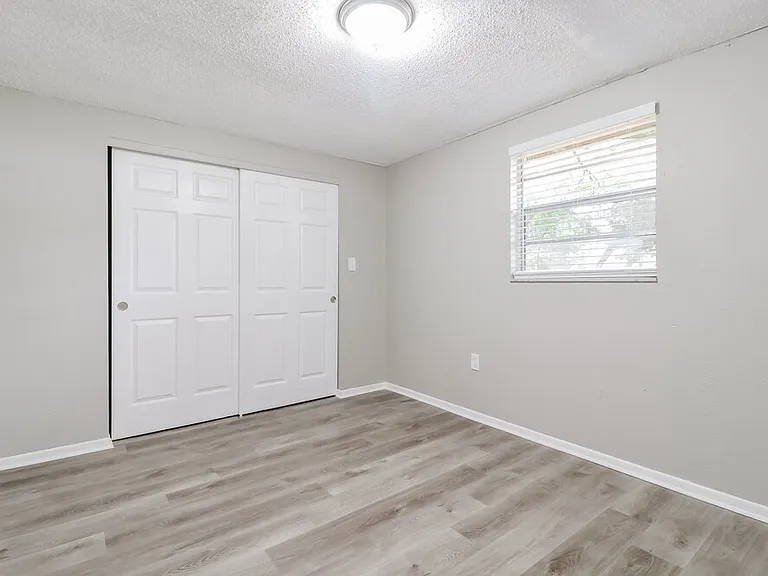 27084 Roper Rd — Photo 11