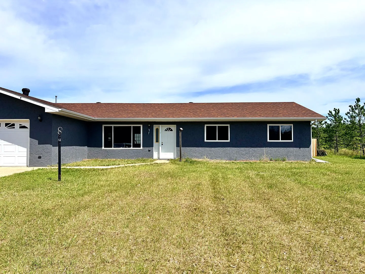 3 Bedroom Duplex — Photo 1
