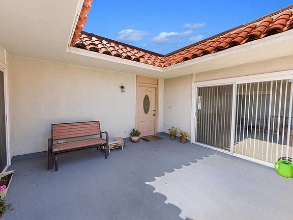 4th image of 2522 Seahorse Ave