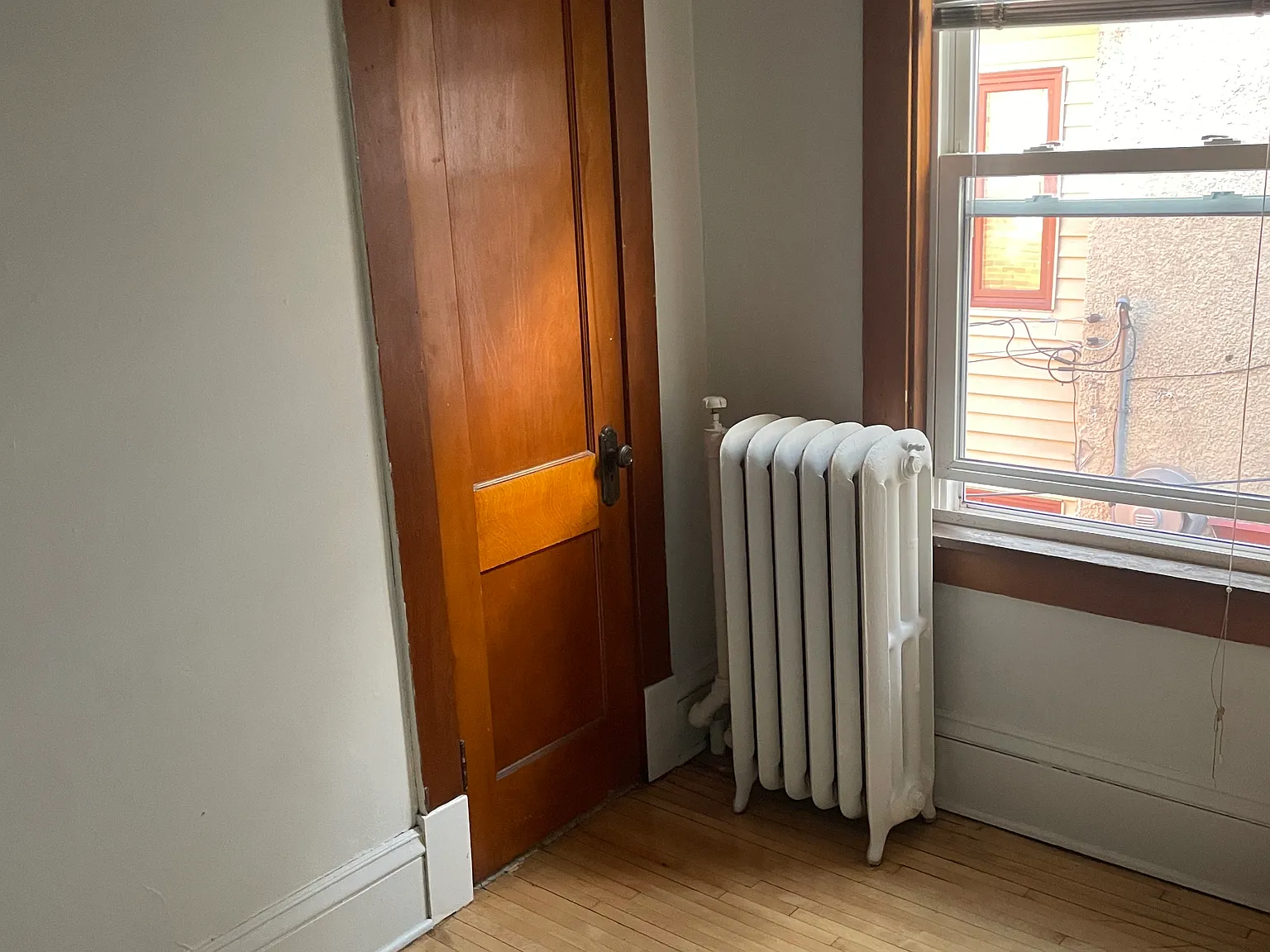 Studio, 350 sqft, $875 — Photo 3