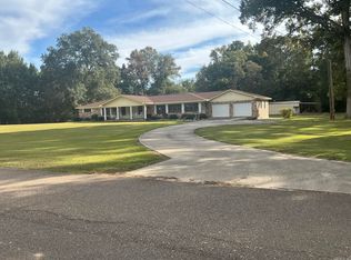 128 Brushy Creek Dr, Crossett, AR 71635