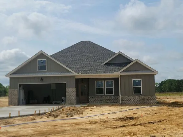 1490 E Smithville Rd, Dothan, AL 36301