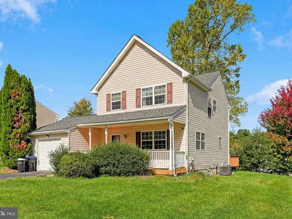 204 Pennford Pl, Boothwyn, PA 19060