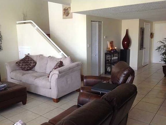 5th image of 367 Poinciana Dr #1114