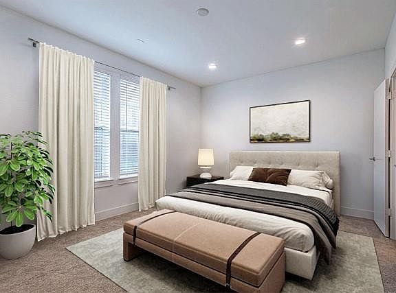 4th image of 449 W 25th St #C
