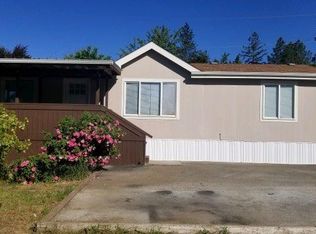 420 Acorn St, Merlin, OR 97532