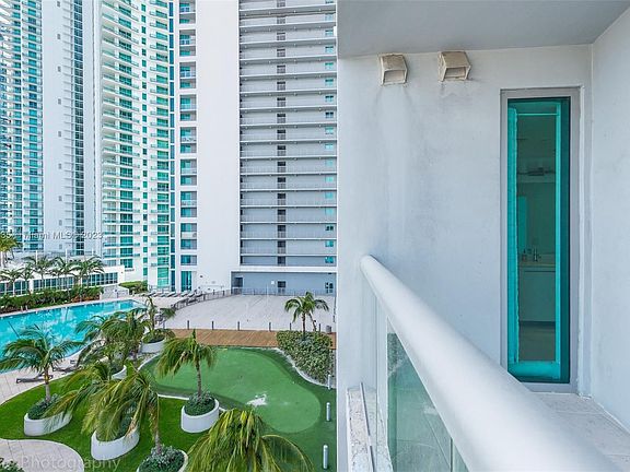 2nd image of 888 Biscayne Blvd APT 1701