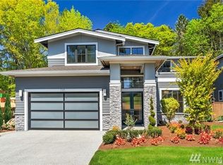 319 8th St S, Kirkland, WA 98033