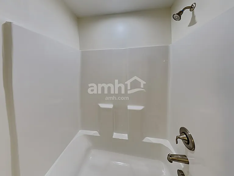 2134 Laurel Village Cir — Photo 20