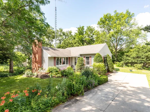 1415 Chester Rd SE, Rochester, MN 55904