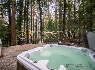 10541 Old River Rd, Forestville, CA 95436