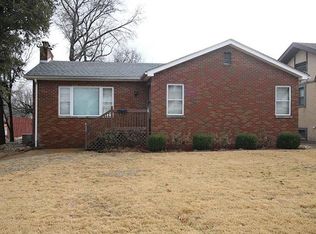 412 N Cherry St, O'Fallon, IL