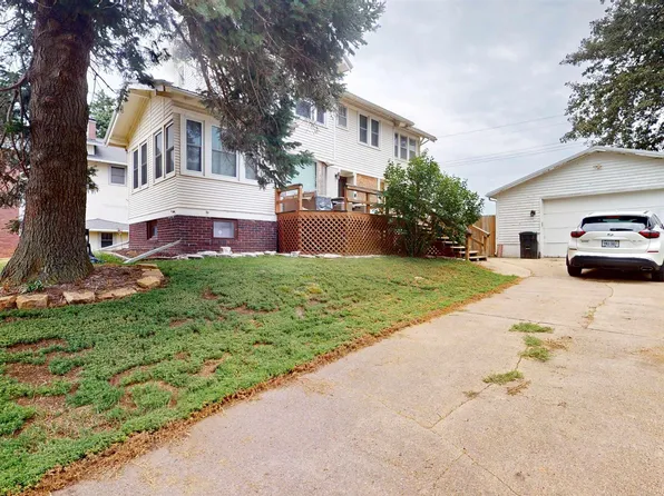 409 N Davis Ave, Oakland, NE 68045
