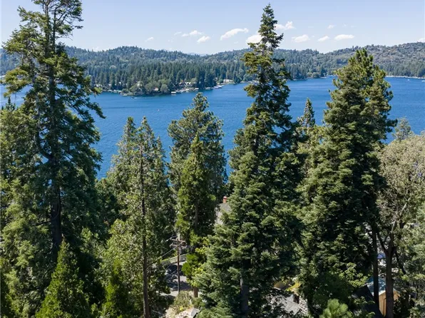 311 John Muir Rd, Lake Arrowhead, CA 92352