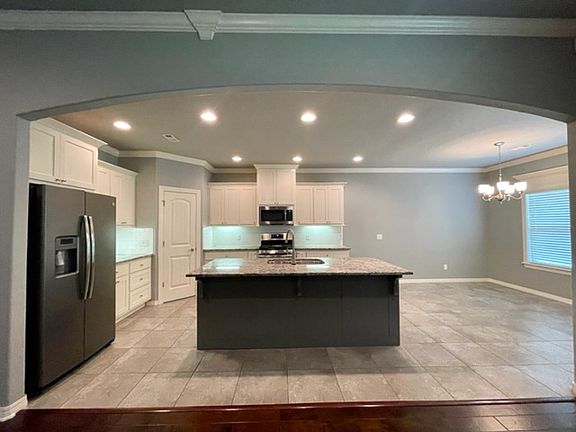 2nd image of 2903 Briar Creek Ave