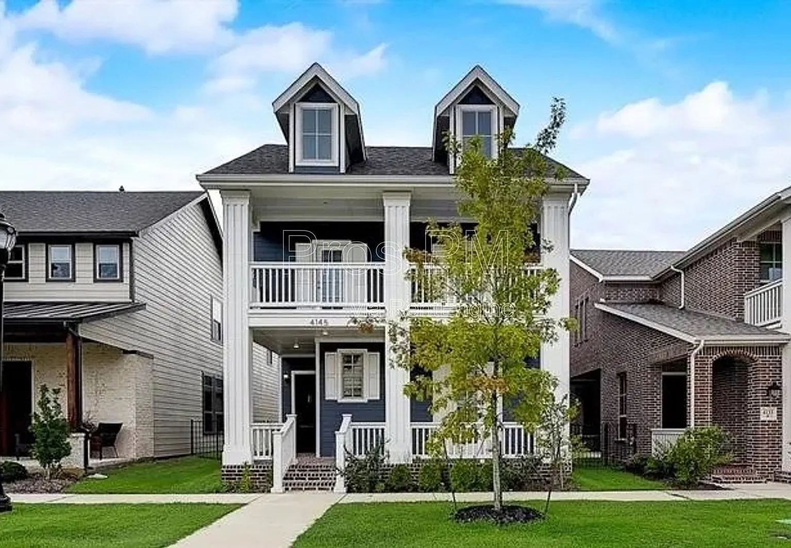 4 bed, 3.0 bath, 2820 sqft, $3,599 — Photo 1