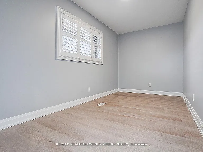 175 Grace St #1-3 — Photo 14