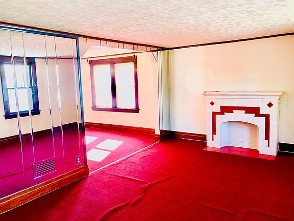 5th image of 229 Davidson Ave #2