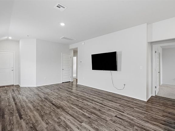5th image of 11832 NW 94th St