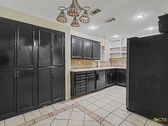 5th image of 603 Nola Ruth Blvd