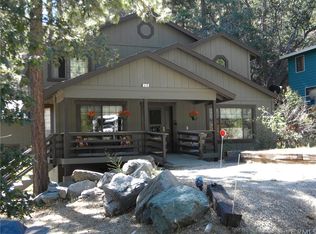 515 Lark Rd, Wrightwood, CA 92397