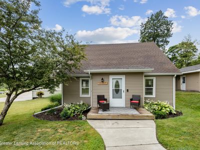 15407 Park Lake Rd, East Lansing, MI, 48823