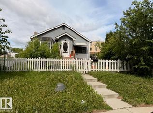 12026 77th St NW, Edmonton, AB T5B 2G7