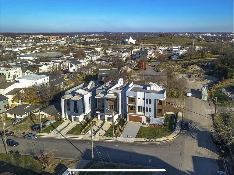 1011B Southside Ave — Photo 28