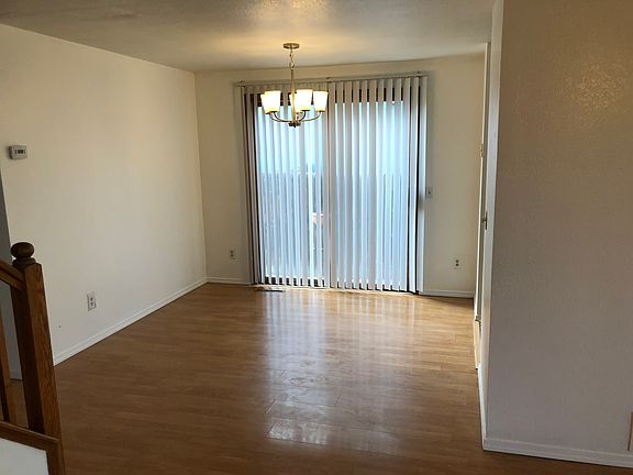 3rd image of 1821 Churchill Ct