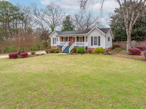 802 Torrey Pines Cir, Birmingham, AL 35215