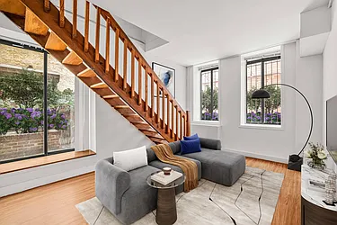 221 East 33rd Street, #1H