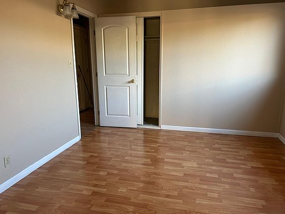 3rd image of 4771 Dogwood Ave