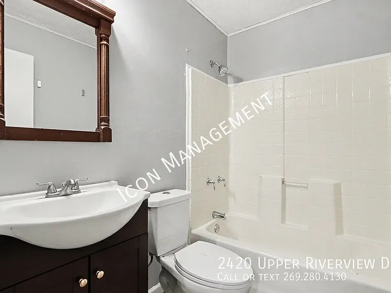 2420 Upper Riverview Dr — Photo 19