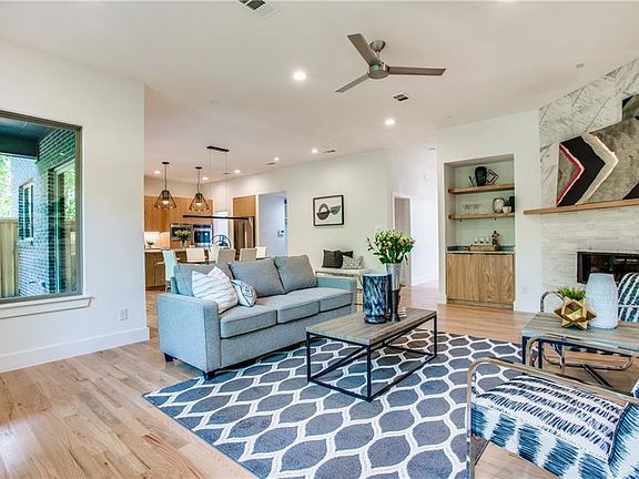 3rd image of 10317 Bel Aire Dr