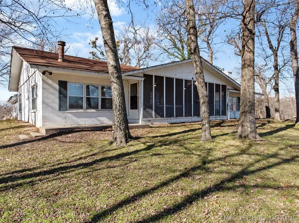 1027 Lakeside Dr N, Adair, OK 74330