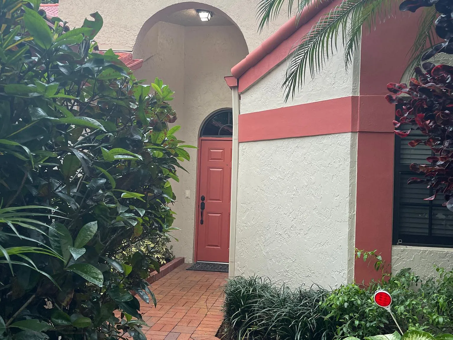 3 bed, 1675 sqft, $4,600 — Photo 2