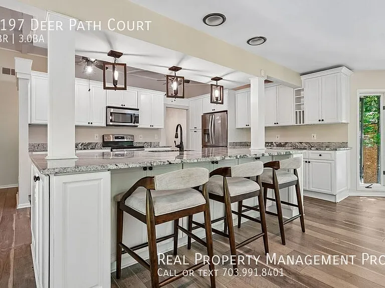 6197 Deer Path Ct — Photo 8