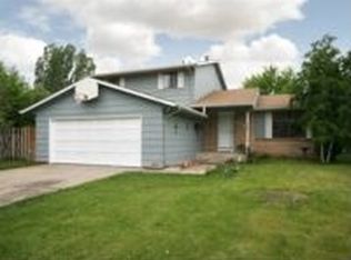 2437 Leghorn Dr, Fort Collins, CO 80526