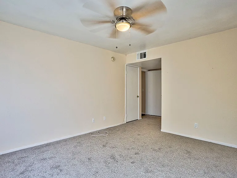 3035 Casey Dr #201 — Photo 4