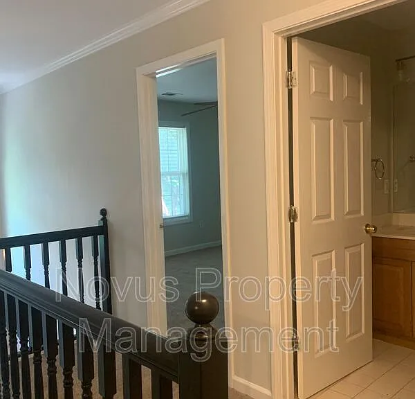 7439 Mason Falls Dr — Photo 14