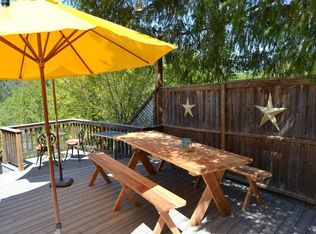 2488 River View Rd, Healdsburg, CA 95448