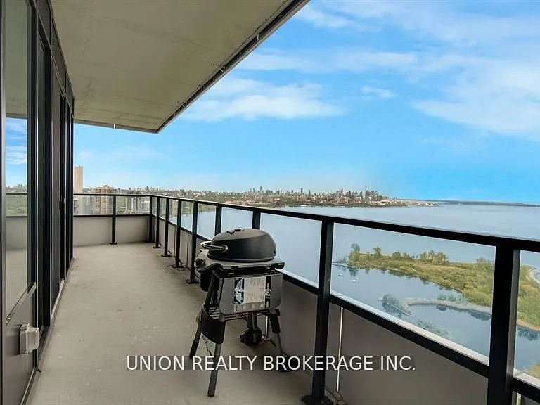 20 Shore Breeze Dr #3907 — Photo 7