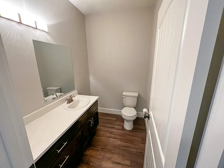 5729 Honey Bee St S — Photo 10