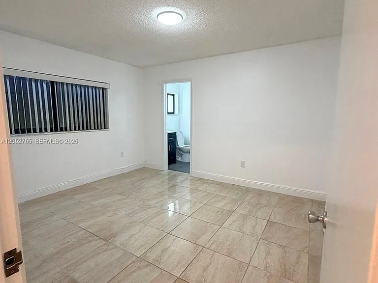 5028 SW 138th Avenue Cir — Photo 12