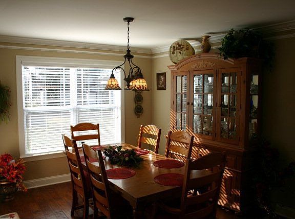 4th image of 125 Phillips Bend Ct