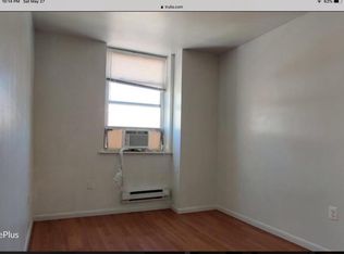 1302 South St APT 3, Philadelphia, PA 19147